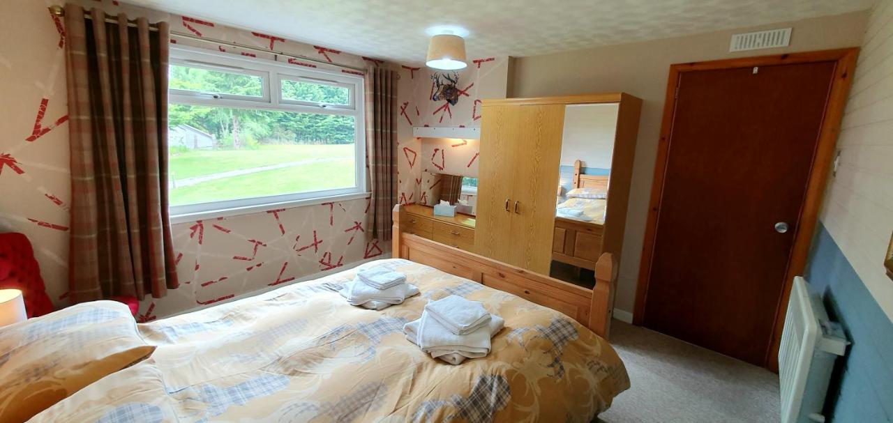 Torcroft Lodges Drumnadrochit Buitenkant foto