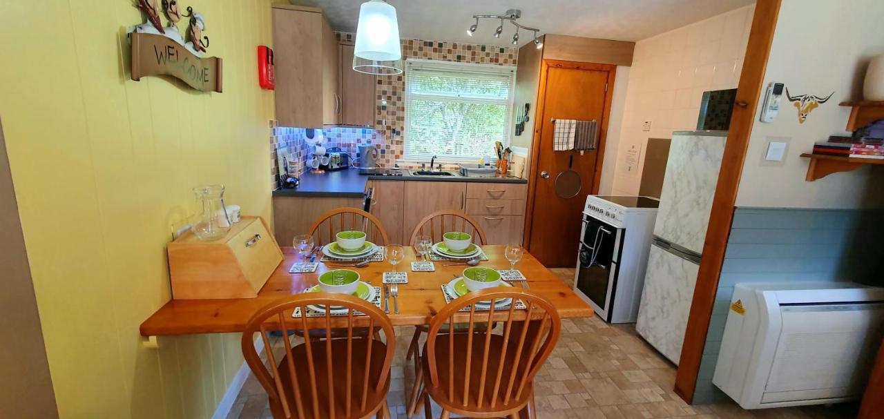 Torcroft Lodges Drumnadrochit Buitenkant foto