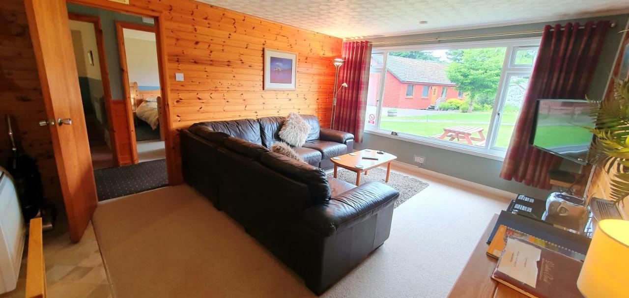 Torcroft Lodges Drumnadrochit Buitenkant foto