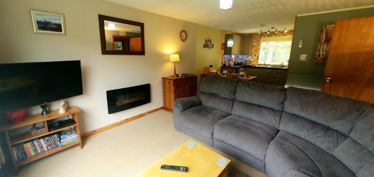 Torcroft Lodges Drumnadrochit Buitenkant foto