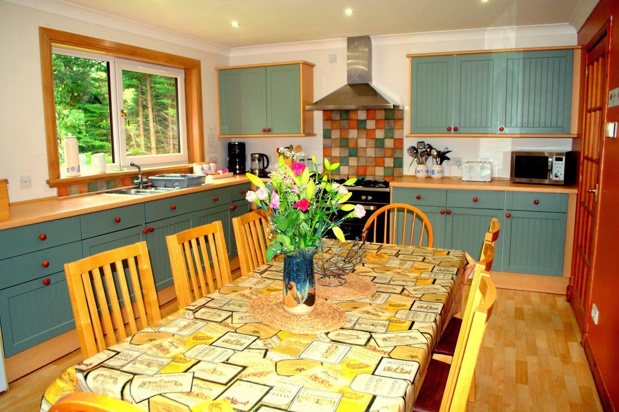 Torcroft Lodges Drumnadrochit Buitenkant foto